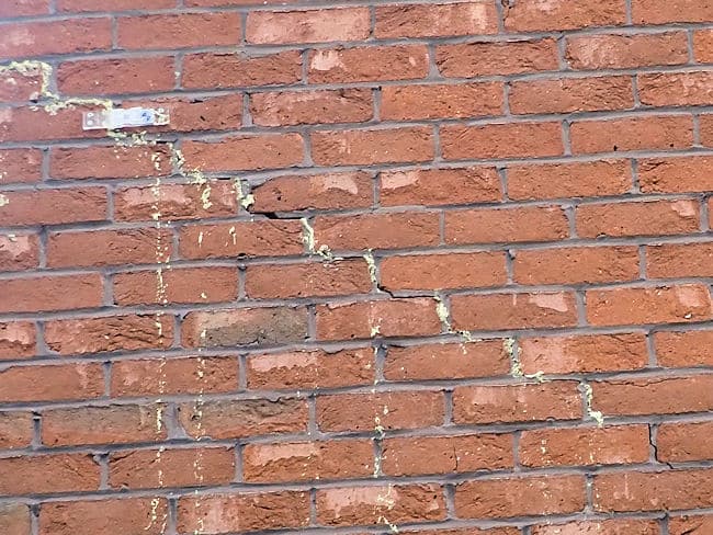 unsightly cracks in brickwork